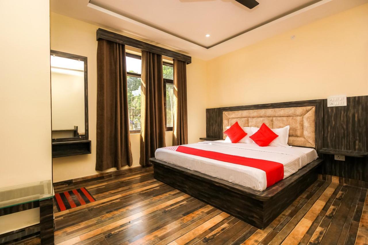 Oyo 39391 Jk Guest House Dharamshala Exterior foto